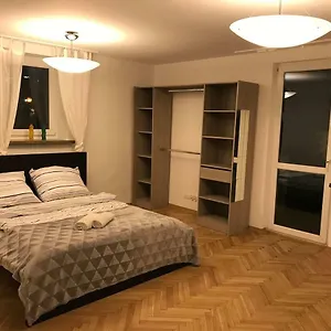 https://anita-apartament-nowowiejska.warsawhotelspoland.com